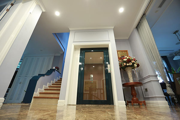 Thiết kế thanh lịch và phong cách