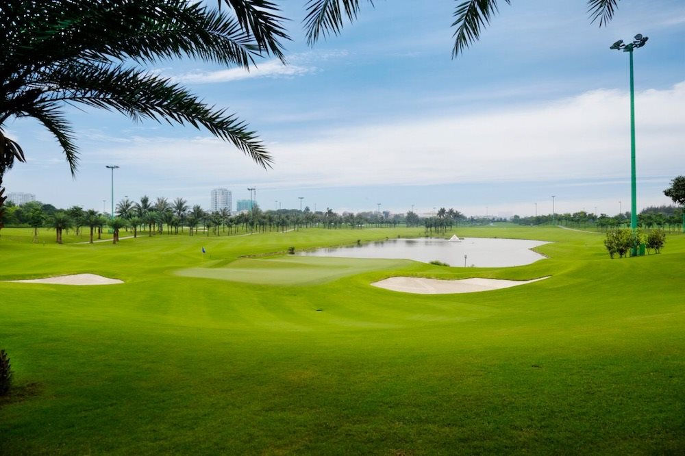 Công trình sân Golf Long Biên, Hà Nội